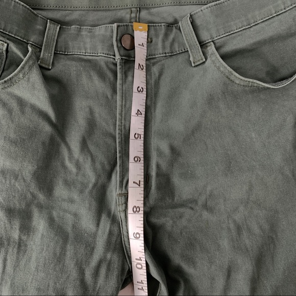 Men’s Uniqlo Green Chinos - Picture 4 of 5